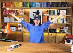 2024 Gift Guide for Writers, Creators, Marketers You Love